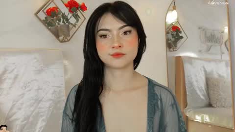 naamah_b online show from February 17, 2:05 pm