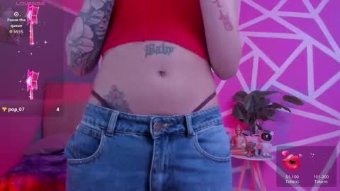 Snapshot of naath_ chatting on October 20, 11:10 pm anny online show from October 20, 11:10 pm