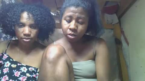 nadiasando online show from January 12, 8:43 am