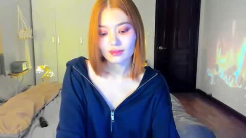 nadiazan online show from November 23, 12:30 am