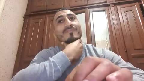 V online show from January 11, 3:18 pm