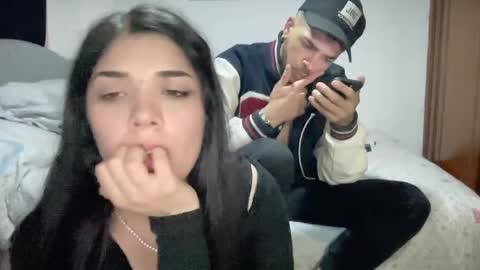 naduu__xx online show from February 28, 11:23 pm