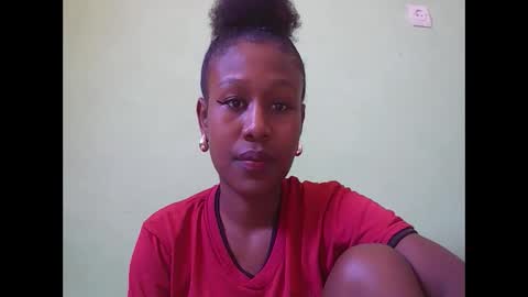 nah296652 online show from April 8, 9:12 am