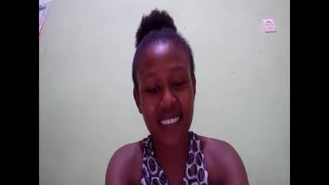 nah296652 online show from March 31, 10:10 pm