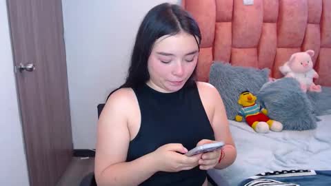 nahia cute     only   online show from February 3, 5:17 pm