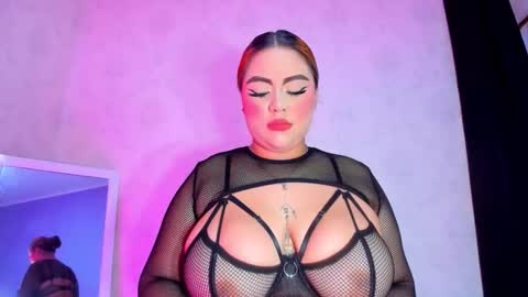 Snapshot of nahiara_lee_ chatting on October 10, 12:11 pm Nahia online show from October 10, 12:11 pm