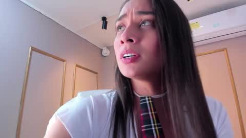 Nahimi online show from November 21, 9:35 pm