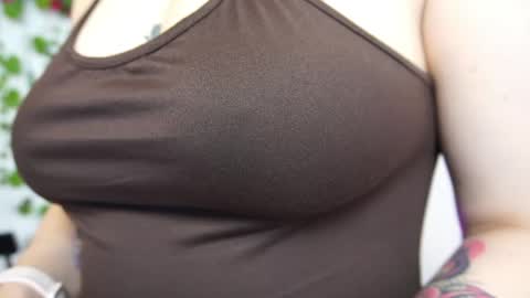 Naho  Sigueme en mis Redes Sociales Follow me on my social networks online show from April 11, 6:23 pm