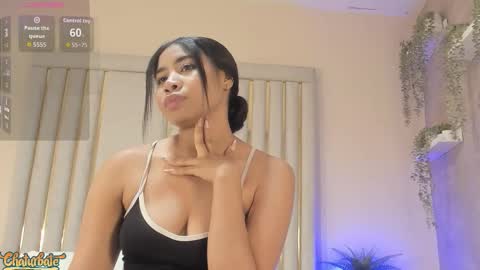 nahomycarterr online show from December 15, 12:23 pm