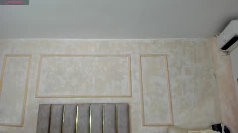 nahomycarterr online show from December 14, 11:38 am