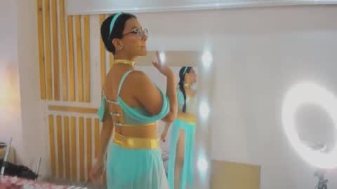 Snapshot of nai_blue chatting on October 2, 4:55 am nai_blue online show from October 2, 4:55 am