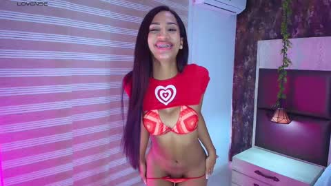 Snapshot of nailuj66 chatting on January 29, 1:17 pm Lia online show from January 29, 1:17 pm