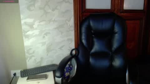 nairobi8 online show from February 7, 9:51 pm