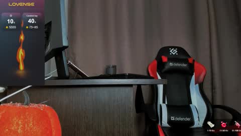 Asy no face  online show from October 31, 1:00 pm