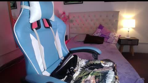 Snapshot of nala_sc chatting on September 25, 9:27 am nala_sc online show from September 25, 9:27 am