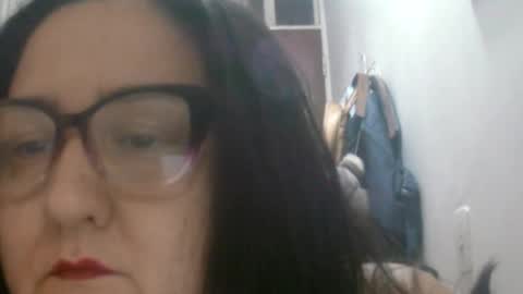 Snapshot of nana1545 chatting on October 8, 9:43 pm nana1545 online show from October 8, 9:43 pm