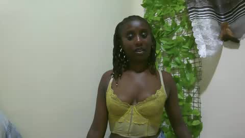 nana2095 online show from June 2, 12:45 am