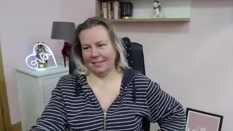 Nancy online show from December 29, 10:56 am