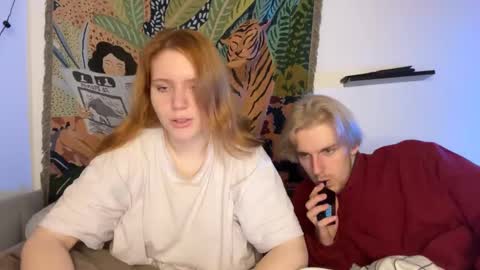 Snapshot of nancy_witch chatting on December 5, 2:37 am Nancy and Archi online show from December 5, 2:37 am