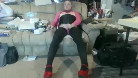 nancyboy_1 online show from December 16, 9:54 pm