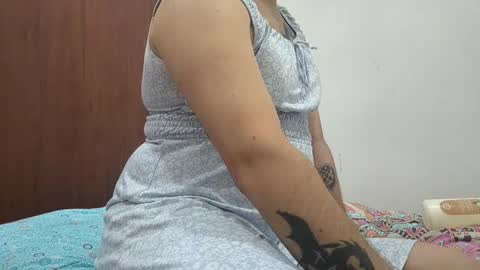 Naniii063 online show from June 14, 5:42 am