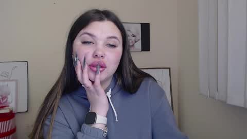 Naomy online show from January 22, 2:56 pm