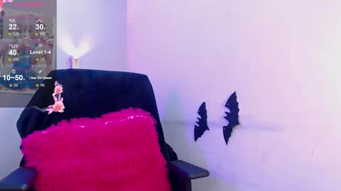 NAOMI online show from October 27, 1:27 am