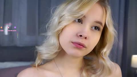 Angel online show from January 10, 11:15 am