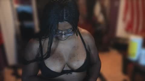 Naomi online show from November 16, 9:06 pm