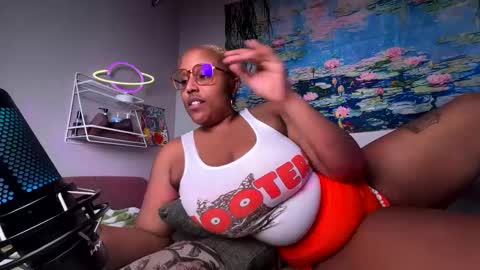 Naomigiirl6 online show from March 10, 11:06 pm