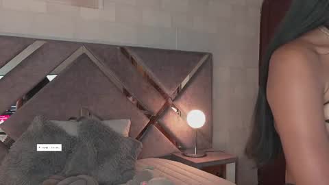 Naomi-Gray  online show from July 24, 6:16 pm