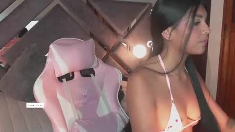 Naomi-Gray  online show from July 27, 7:00 pm