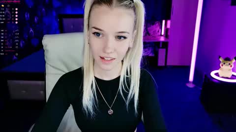 naomihita online show from November 5, 5:26 pm