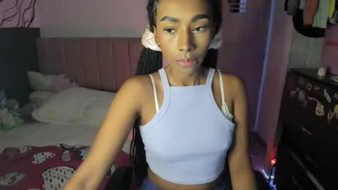 Snapshot of naomii1020 chatting on March 1, 12:39 am Naomii online show from March 1, 12:39 am