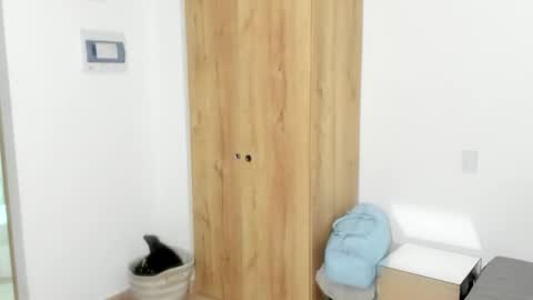 Naomi Moore online show from April 2, 10:16 pm