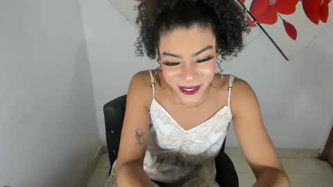 naomiwildburn online show from March 28, 3:13 pm