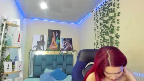 Snapshot of naomy777_ chatting on March 12, 2:20 am naomy online show from March 12, 2:20 am