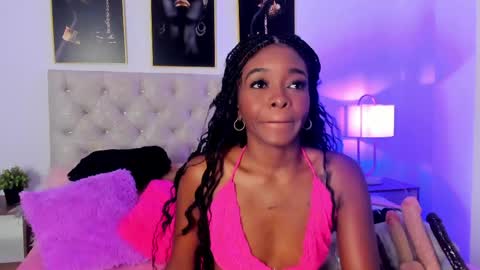 naomy_191 online show from May 13, 3:05 am