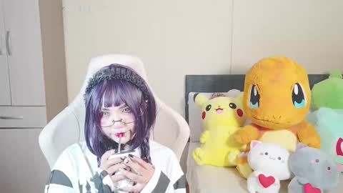 Naree online show from October 19, 2:33 pm