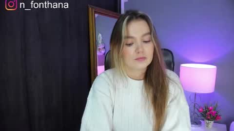 Nashly Fontana online show from November 17, 1:46 pm