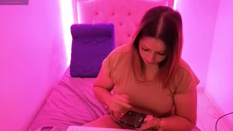 Nasly batista  online show from September 12, 5:31 am