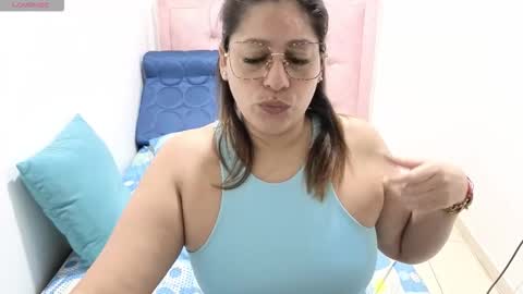 Nasly batista  online show from November 6, 6:38 am