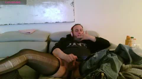 nassobout online show from January 27, 6:19 am