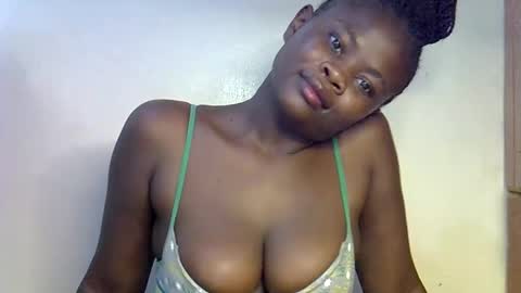 Snapshot of nasty_freakie chatting on October 14, 5:21 am jewel online show from October 14, 5:21 am