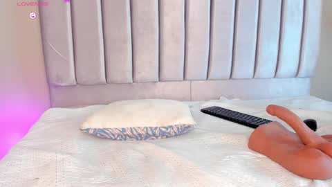 Snapshot of nastyalvanova chatting on March 12, 4:51 am Deisy online show from March 12, 4:51 am