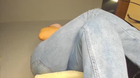 CATHERINE online show from March 6, 4:30 am