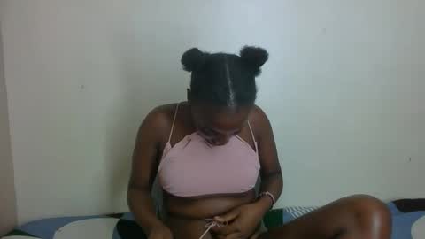 Snapshot of nastyivy1 chatting on October 16, 5:18 am nastyivy1 online show from October 16, 5:18 am