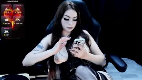 nastykatty_ online show from April 7, 11:40 pm