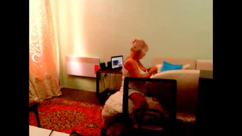 natali online show from September 17, 9:24 am