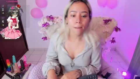 Nataliua Henao online show from October 16, 2:28 pm